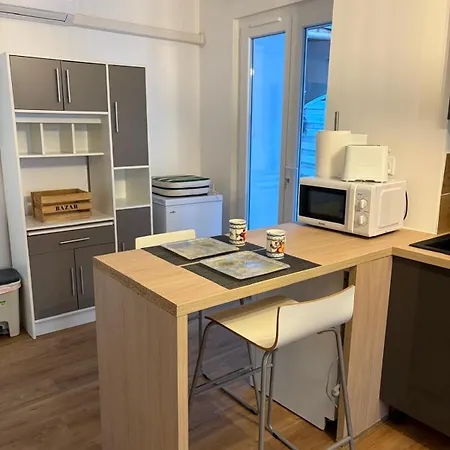 Apartment De Charme Avec Cour Interieure Centre De